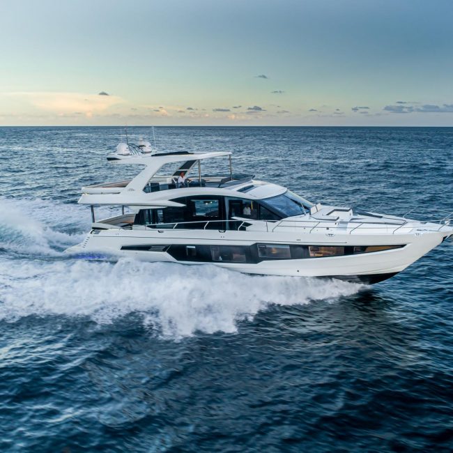 122heads-yachting-galeon-680-fly-paradise-11